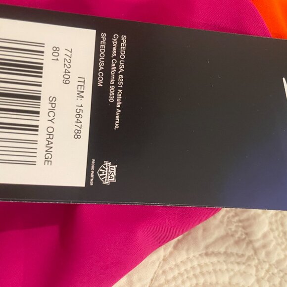 Size Large Speedo one-piece blue and pink striped swimsuit/bathing suit NWT - Picture 3 of 5